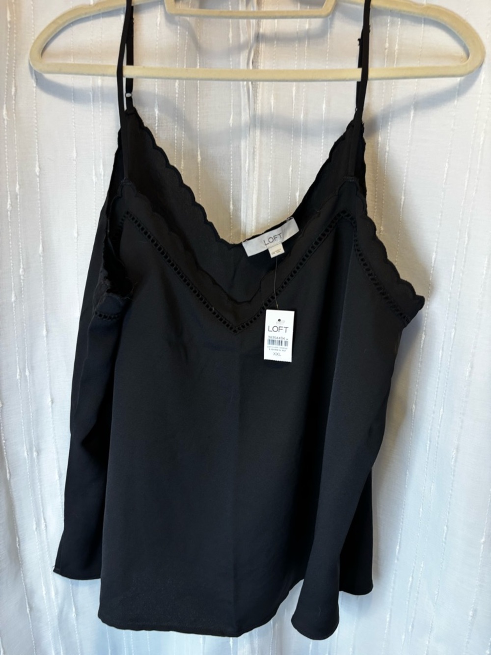 LOFT Black Scalloped V-Neck Cami